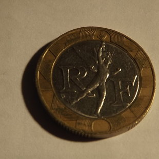 10 francs  Génis de la bastille 1989  métal  couronne:cu 92%  al 6%  ni 2% centre nickel p