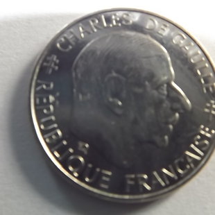 1 franc Charles de Gaulle - 1988  Métal : Nickel  Poids : 5.90 gr Diamètre : 24 mm