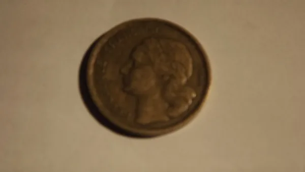 10 francs  Guiraud 1951 métal  bronze-aluminium poids 3.04 g diamètre 20  mm