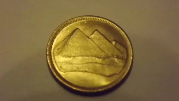 ÉGYPTE 1 Piastre pyramides de Gizeh  1984